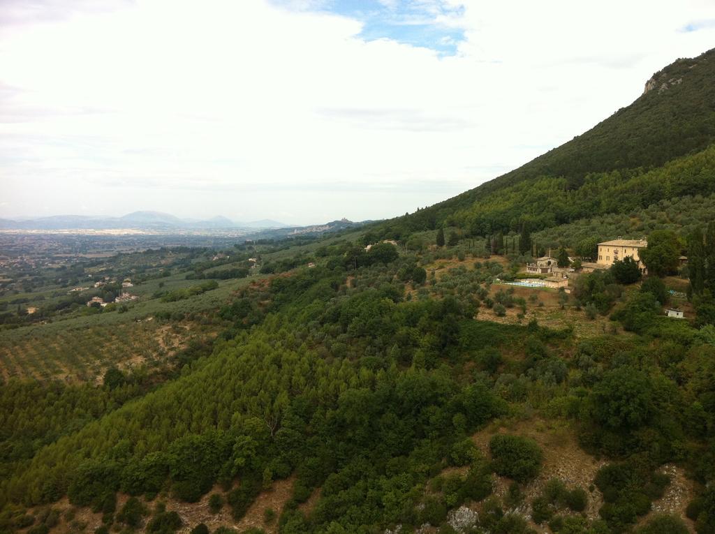 Agriturismo Villa Gabbiano Capodacqua  エクステリア 写真